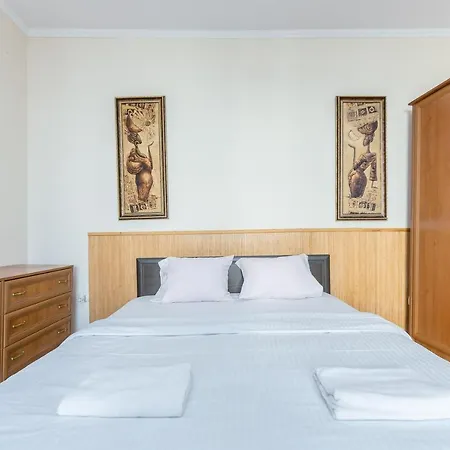 по вул. гонти 4/3 * Львів