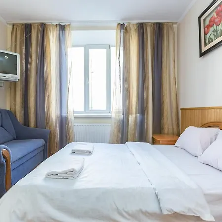 для великої сімї по вулиці гонти 4, дві кімнати до 6-7 спальних місць Lejlighed Lviv