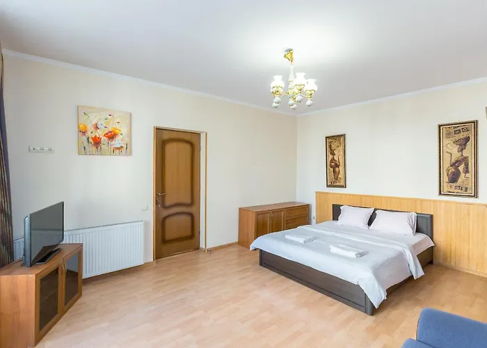 для великої сімї по вулиці гонти 4, дві кімнати до 6-7 спальних місць شقة