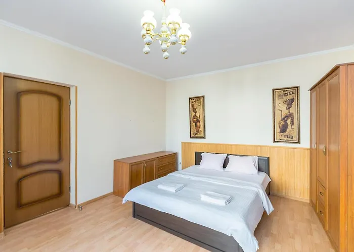 для великої сімї по вулиці гонти 4, дві кімнати до 6-7 спальних місць Διαμέρισμα