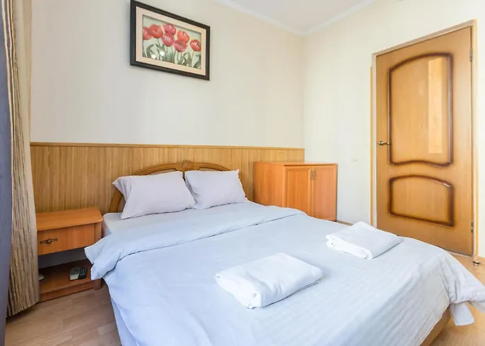 для великої сімї по вулиці гонти 4, дві кімнати до 6-7 спальних місць شقة *