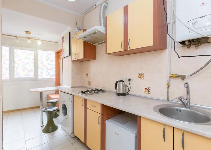 для великої сімї по вулиці гонти 4, дві кімнати до 6-7 спальних місць شقة *